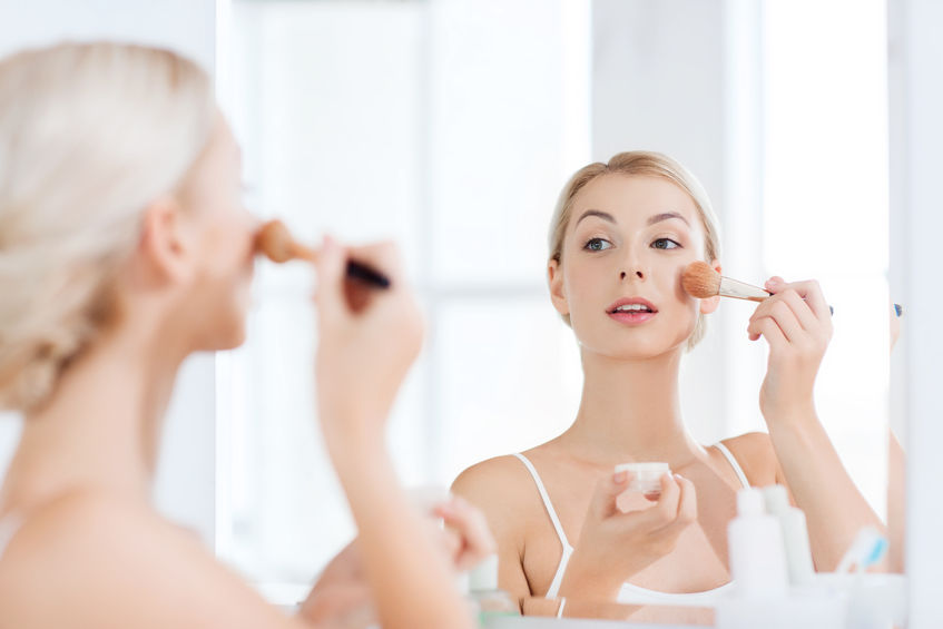 5 zasad idealnego makijażu twarzy